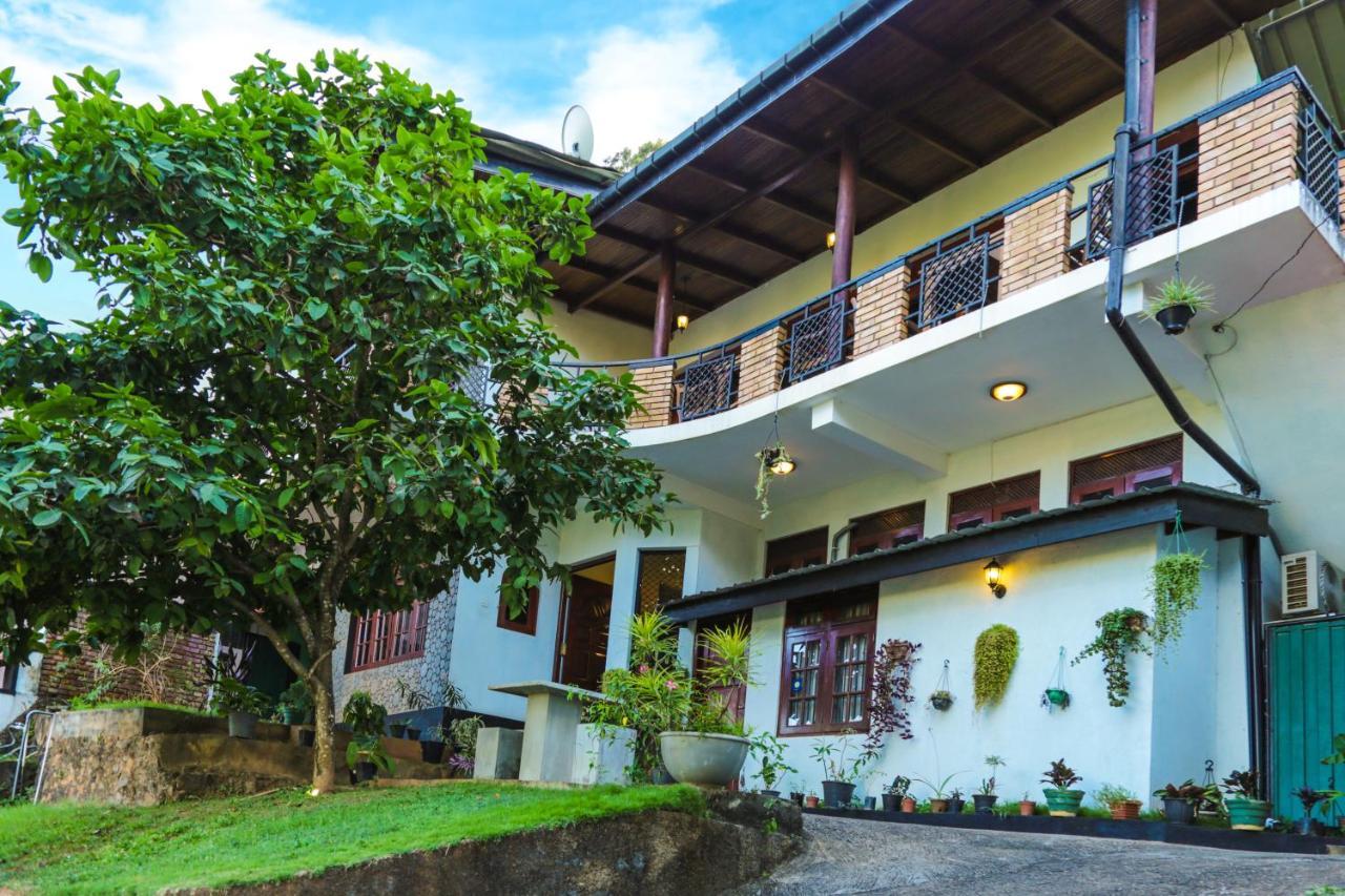 Kandyan Hideout Exterior photo